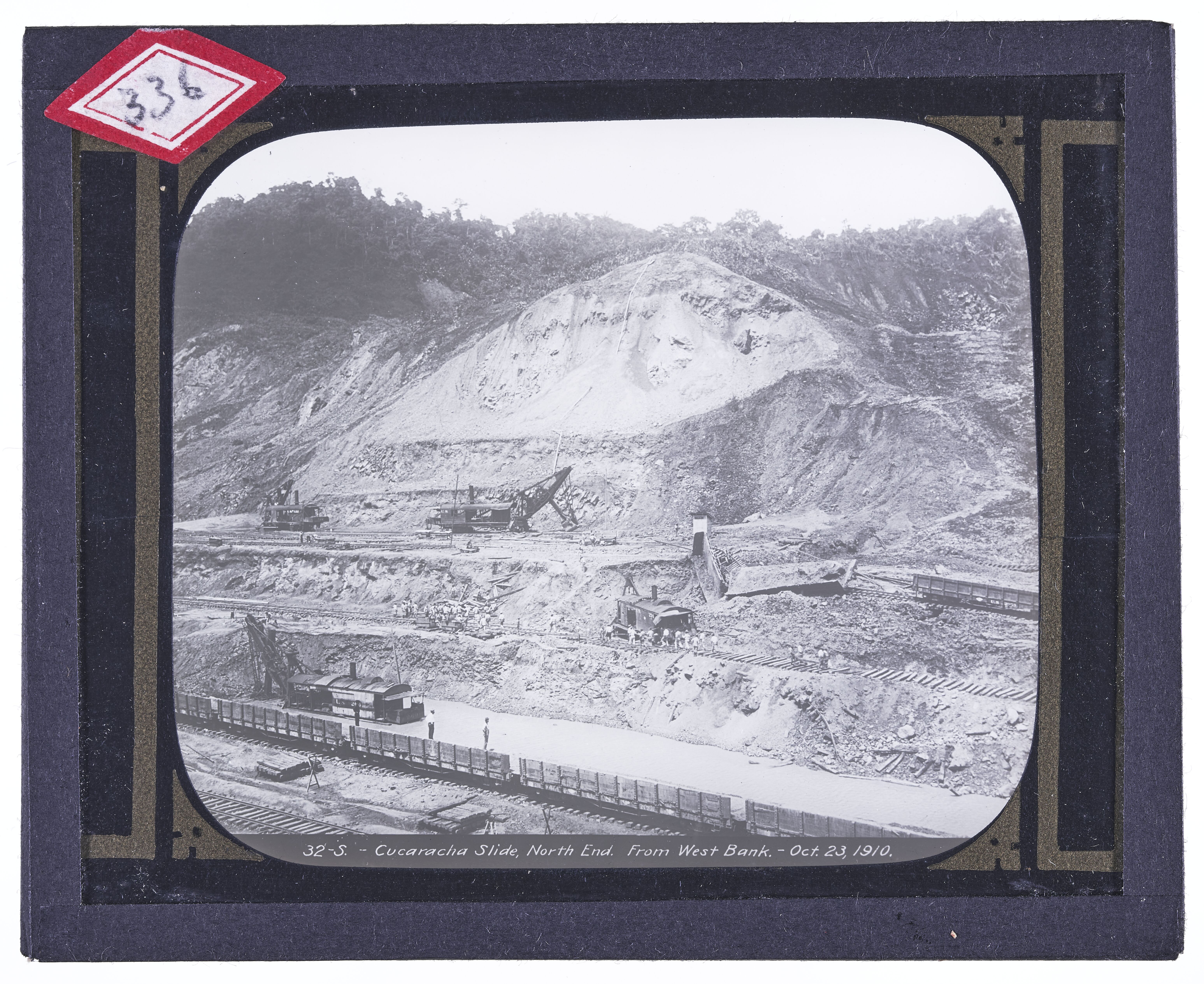 Cucaracha Slide, North End. From West Bank