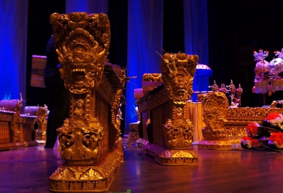 instruments that make up the gamelan